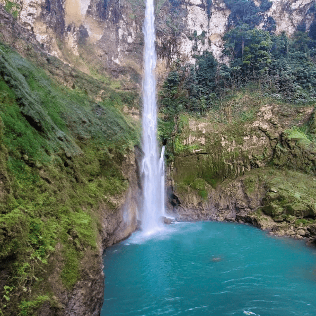Gambar utama Air Terjun Matayangu di Desa Manurara, Kec.Katikutana Selatan